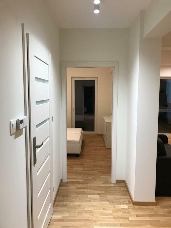 Lawendowy Zakatek - Klimatyzacja - Ogrodek - Prywatny Parking Apartamento Rzeszów Exterior foto